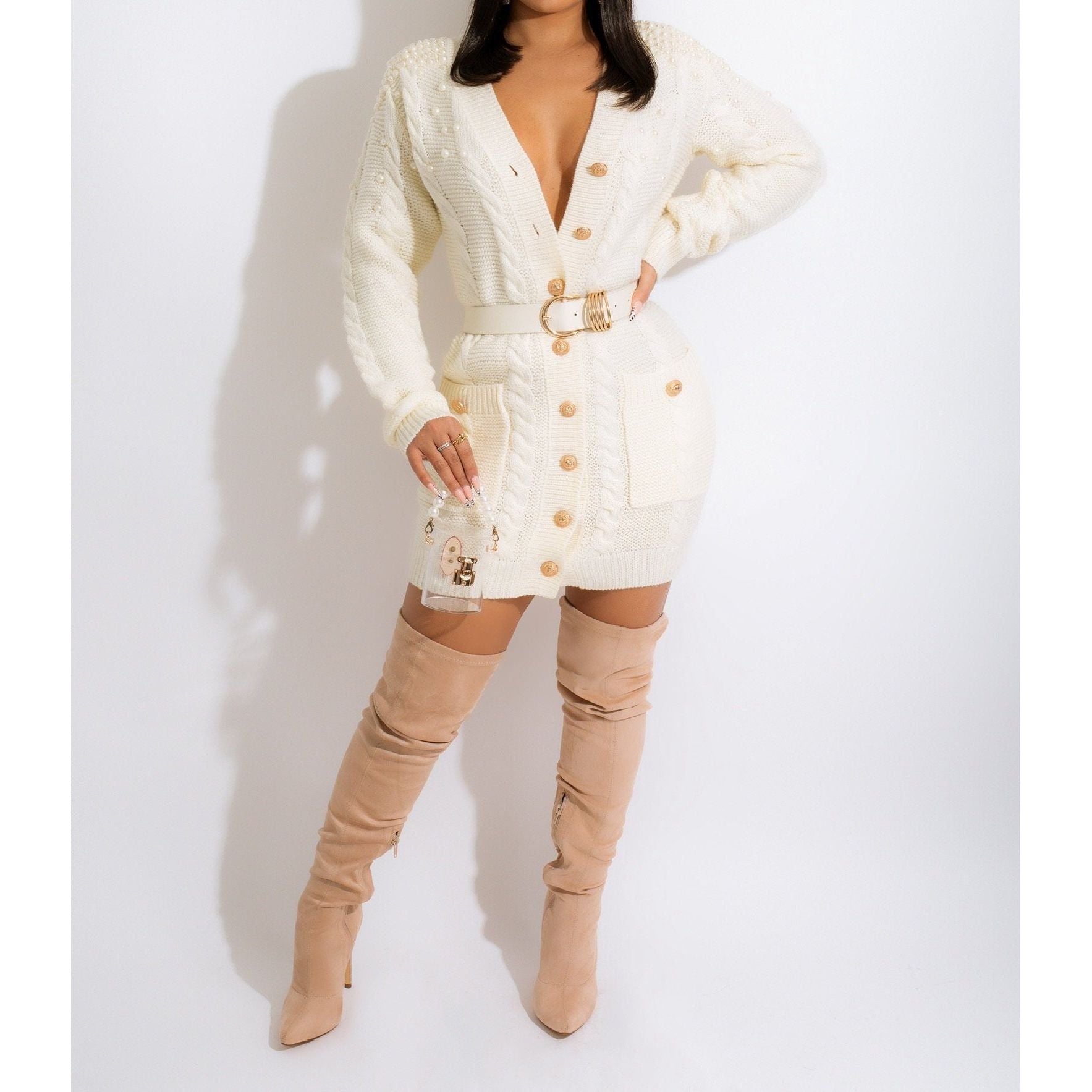 Pretty In Pearls Sweater Mini Dress IvorySimplyDerri
Slip into the Pretty In Pearls Sweater Mini Dress Ivory and experience the definition of sophisticated femininity. This stylish design is crafted from a sumptuous kDressPearls Sweater Mini Dress Ivory